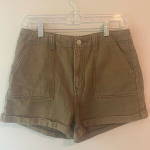 Green Pacsun Mom Short